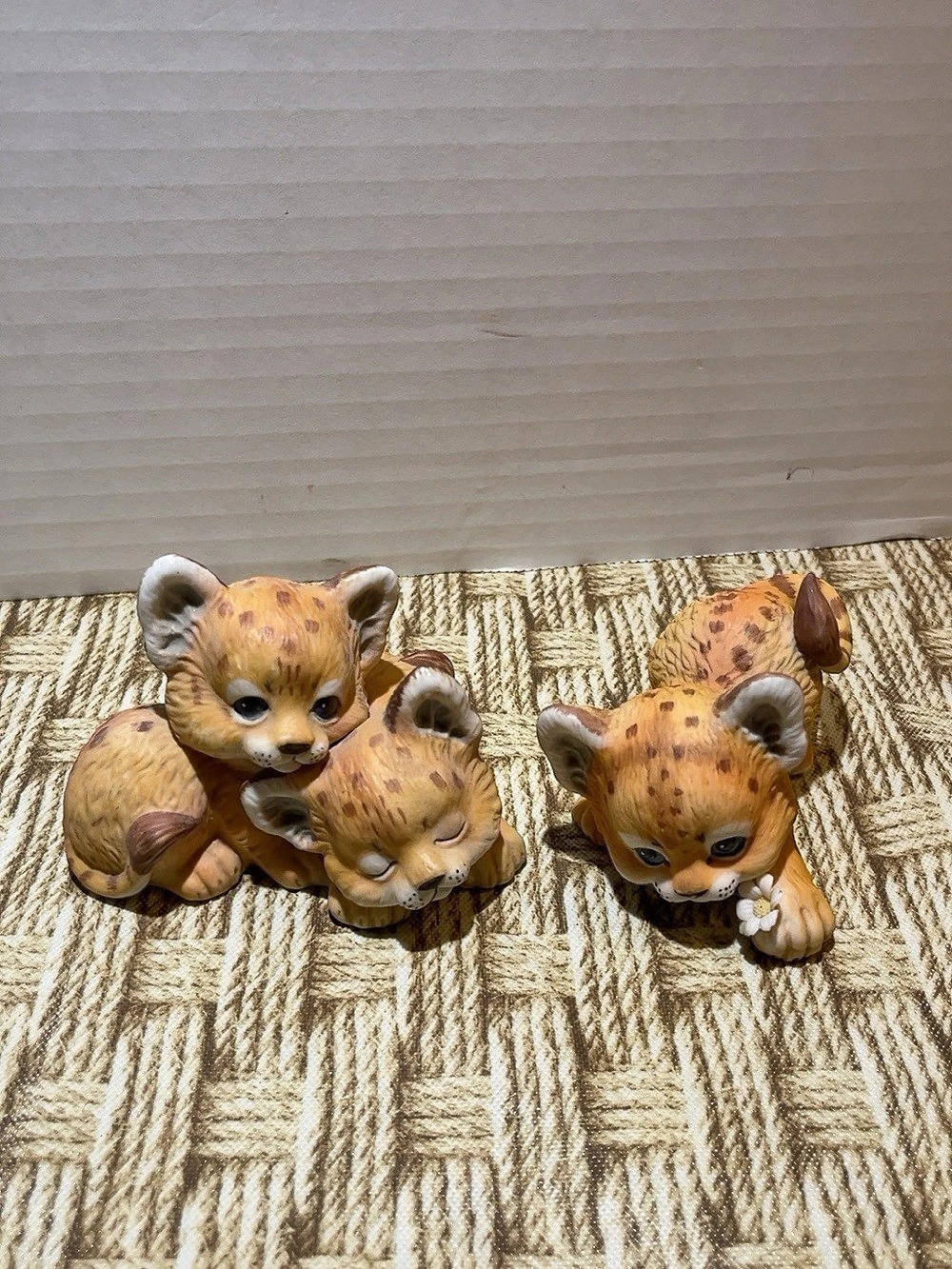 Vintage 1985 Enesco Morehead Cheetah Cougar Cub Figurines Lot of 2 Mexico